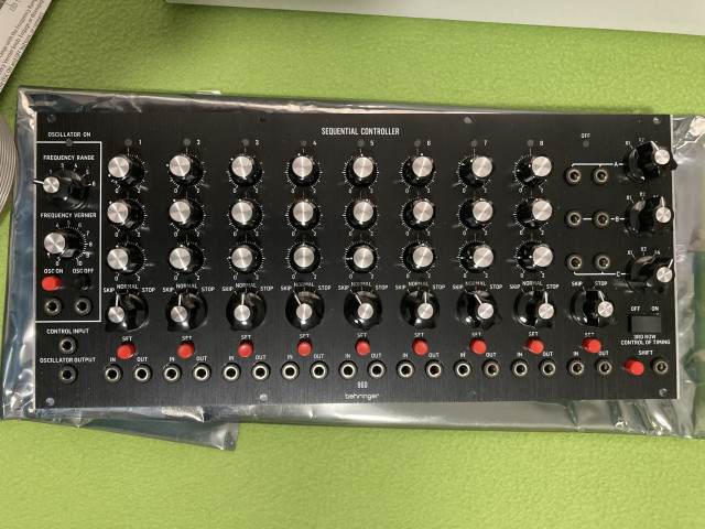 Behringer 960 + 962