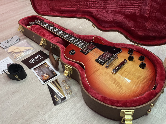 Gibson Les Paul Standard 50s Figured Top Sunburst 2023