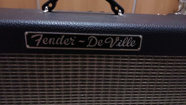 Fender hot rod deville 212