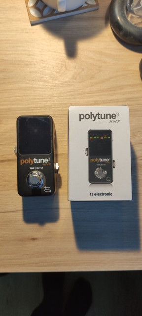 Polytune Mini 3 afinador pedal – TC Electronic