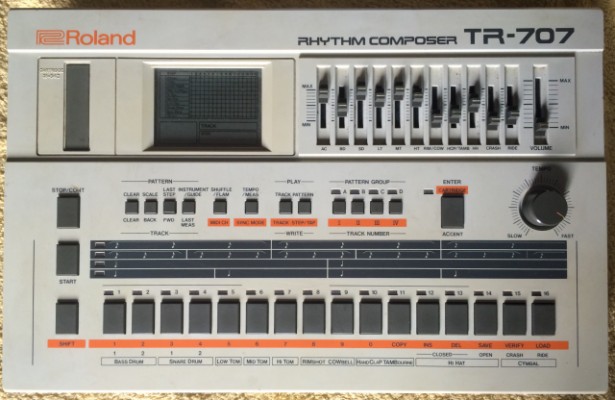 VENDIDA Roland TR-707 caja de ritmos TR 707 No 808 909 606 x0x drum machine vintage