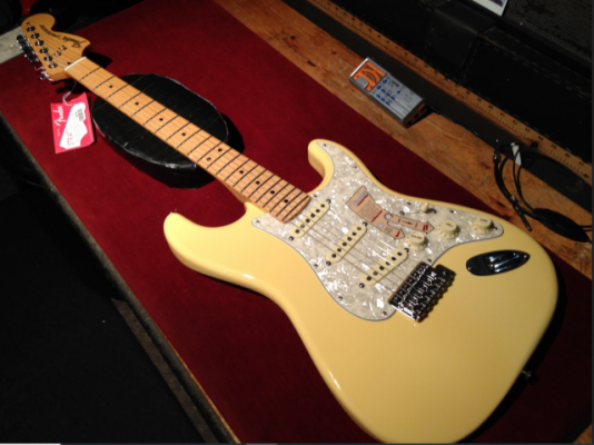 Fender Stratocaster Roadhouse Deluxe