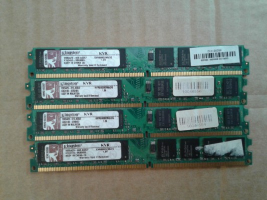 4 unidades de memoria RAM ddr2 Kingston