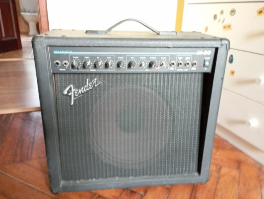 Amplificador Fender m80