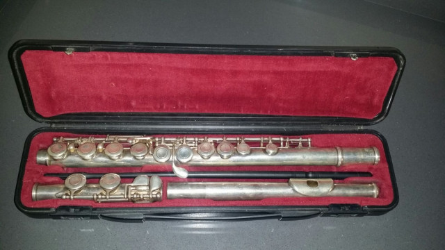 Flauta travesera Yamaha 211s II