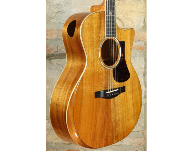 COMPRO: Eastman AC622CE KOA