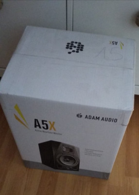 Monitores Adam A5X