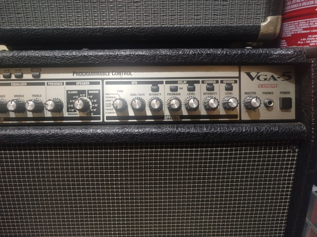 Roland VGA-5 de segunda mano por 400 € en Pontevedra