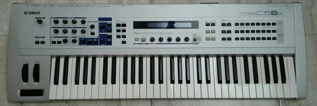 Sintetizador Yamaha CS6x sonido calidad MOTIF