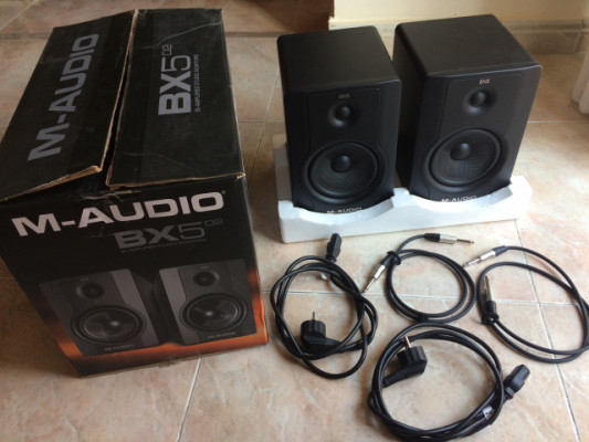 Monitores M-Audio BX5 D2