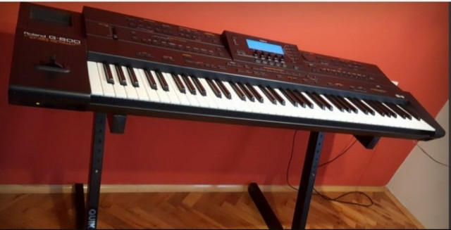 teclado piano organo ROLAND G 800