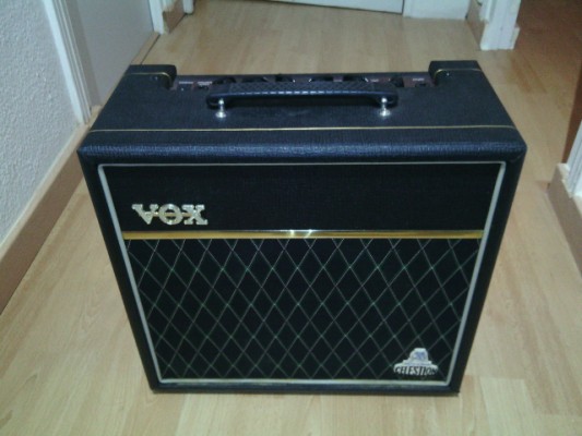 amplificador híbrido de guitarra VOX Campbridge 15