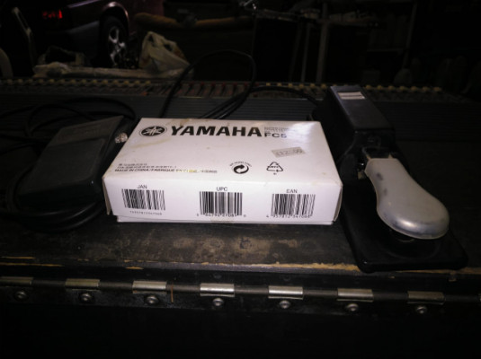 Pedales de Sustain, Yamaha
