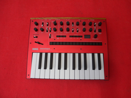 KORG MONOLOGUE RED