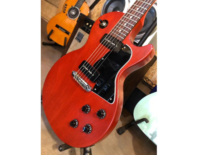 Gibson les paul special tribute p90