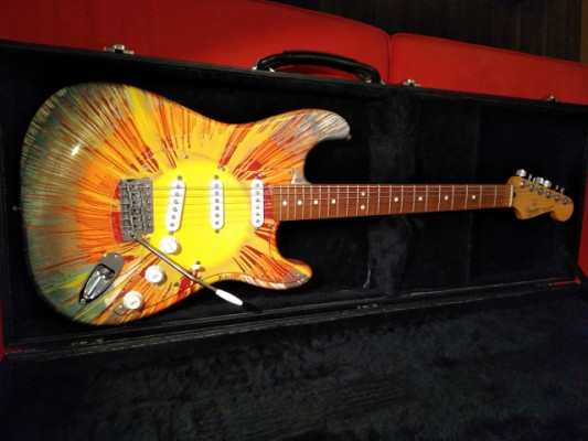 Fender Stratocaster Special Edition Splatter + Estuche