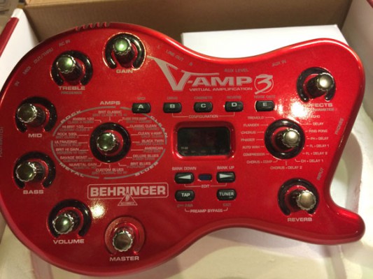 Procesador Behringer V-Amp 3 Guitar Multi Efectos