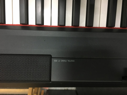 piano Yamaha P105