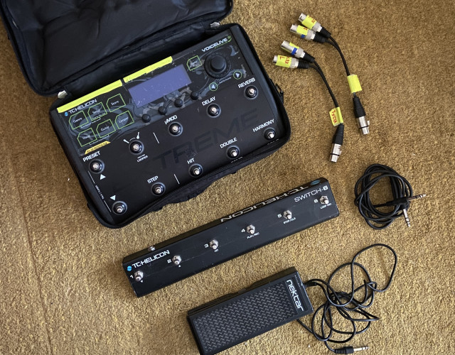 TC-Helicon VoiceLive 3 Extreme + Accesorios // LOTAZO!