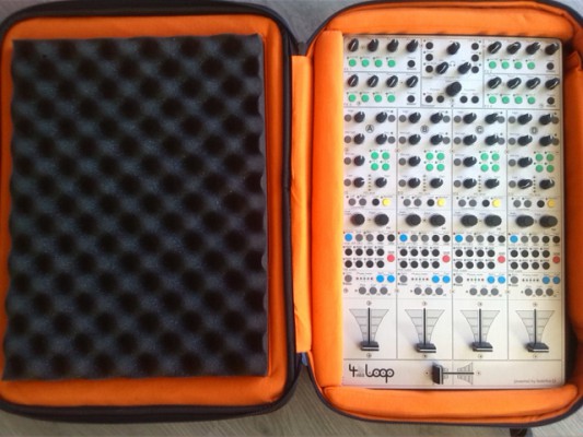FADERFOX 4MIDILOOP Traktor DJ Controler + UDG APC bag