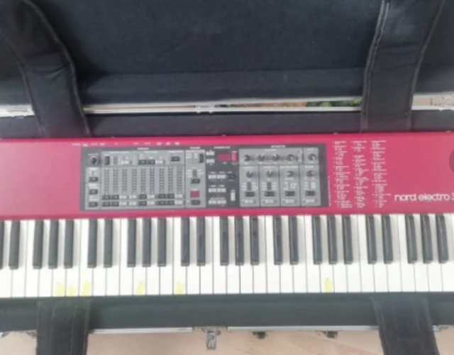Clavia Nord Electro 3/61