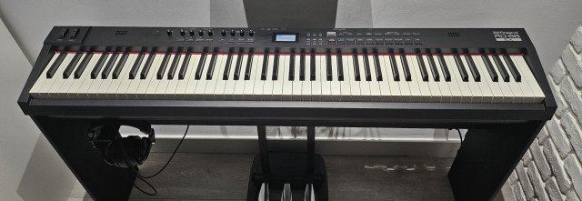 Roland RD88-EX como nuevo, 3 meses