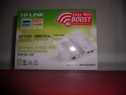 Kit Extensor Powerline WiFi AV500 a 300 Mbps TL-WPA4220KIT