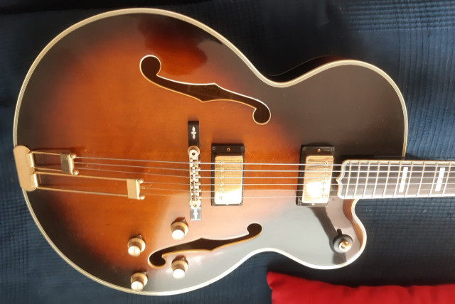 Epiphone Emperor Asb Japan 1983 Archtop tipo Gibson L5)