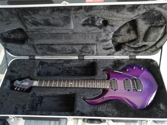 Vendo Music Man John Petrucci Majesty Monarchy Purple