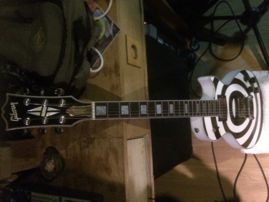 Vendo Replica Gibson Les Paul Custom Zakk Wylde