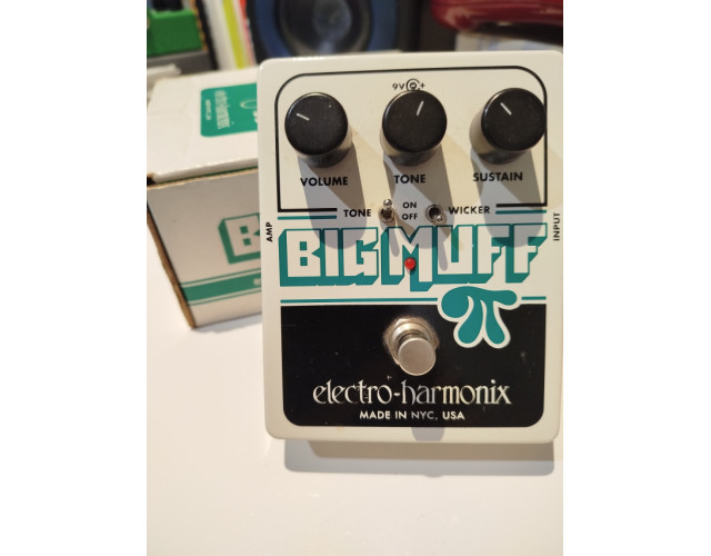 Big Muff tone wicker