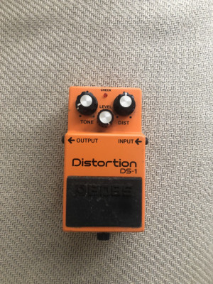 Pedal Boss ds-1