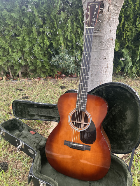 Rebaja! Martin OM-21 Ambertone