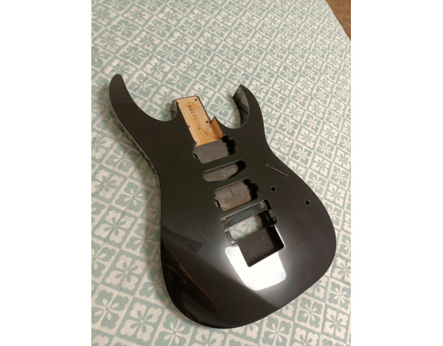 Cuerpo ibanez RG 570 BK