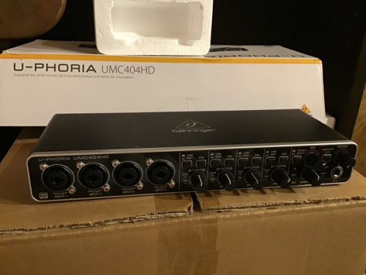 Tarjeta de sonido externa U-PHORIA UMC404HD