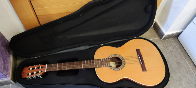Estuche rígido guitarra clasica