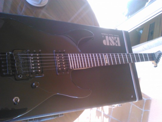 ESP M-II (guitarrón made in Japan). 3ª Rebaja: 750 €