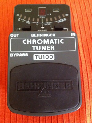 Behringer Chromatic Tuner TU-100