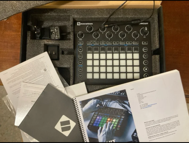 Novation circuit