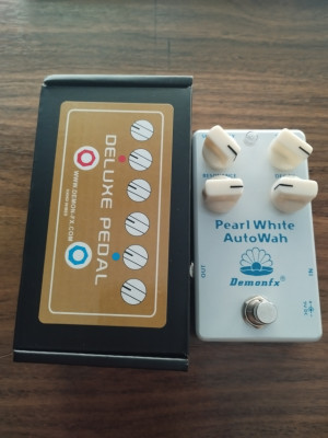 Demon-fx auto wah Pearl White