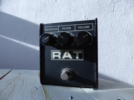 ProCo Rat 2 vintage (1988). Made in USA. Chip Motorola LM308