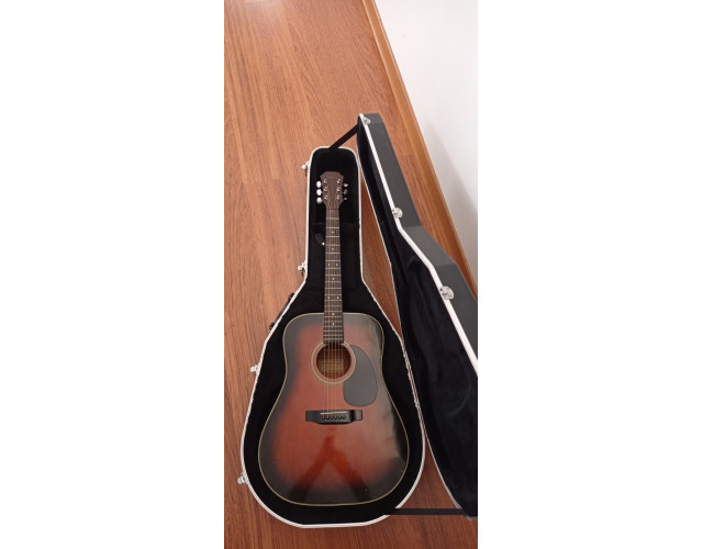 Guitarra acústica Epiphone japonesa años 70 y funda rígida Gator