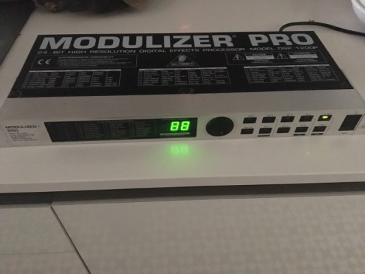 Behringer Modulizer DSP 1200 PRO