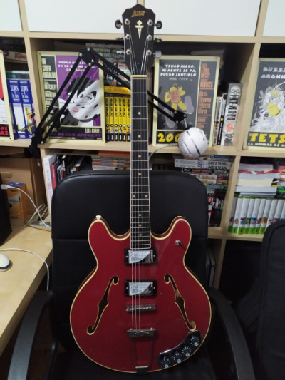 Guitarra Tipo 335 Klira años 70
