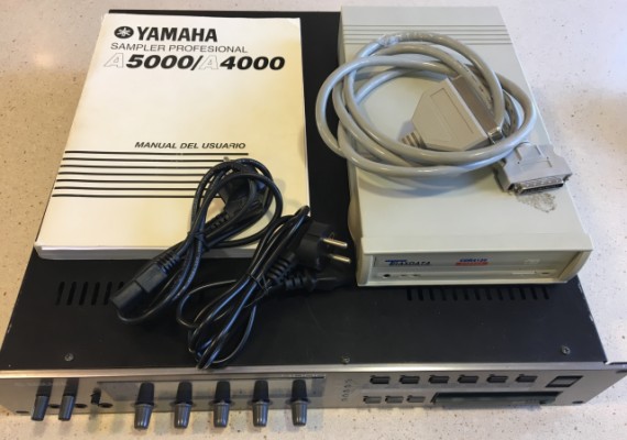 Sampler Yamaha A4000