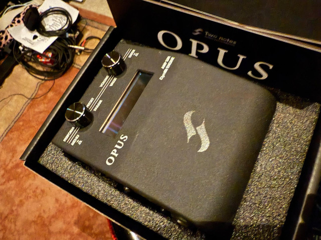Two Notes Opus