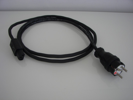 Cable alimentación Ölflex Robust Sttutgart. 2 mtrs. Construccion 3/2'5 mm2
