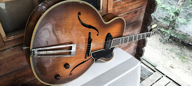 Otwin archtop 1952 model Melody