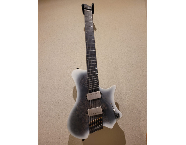 Guitarra eléctrica 7 cuerdas multiescala GOC Satya +