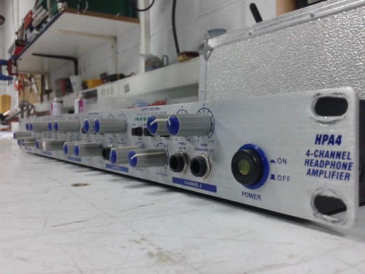 Amplificador de cascos ALTO HPA - 4